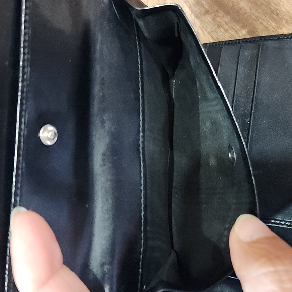 《 Prada 》 Nero Leather Tri Fold Wallet - Picture 7 of 14